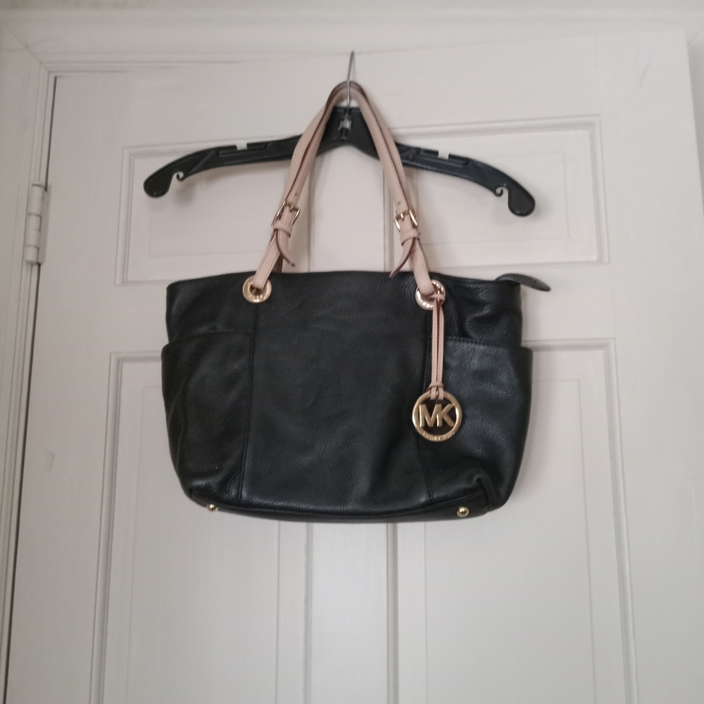 Michael Kors Black pebble leather extra-large shoulder bag